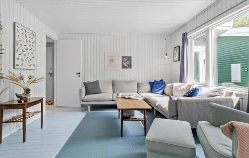 Hojby House | Awesome Home In Højby With Wifi