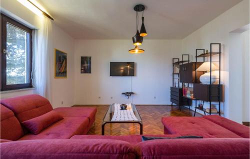 Krnica House | Awesome Home In Krnica