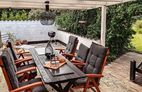 Rageleje House | Awesome home in Vejby with WiFi