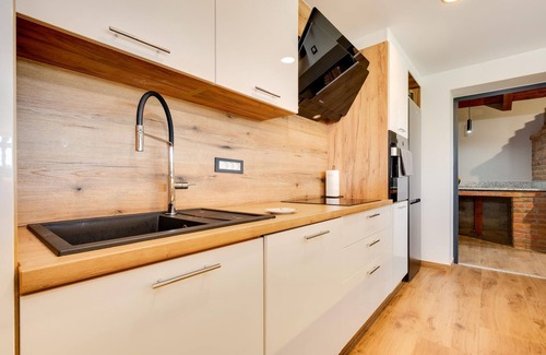 Zagreb House | Awesome home in Zagreb with sauna