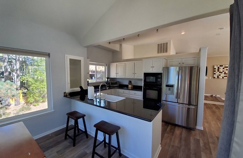 Montgomery Estates House | Awesome House/Near Casinos, Hiking, Skiing & Lake