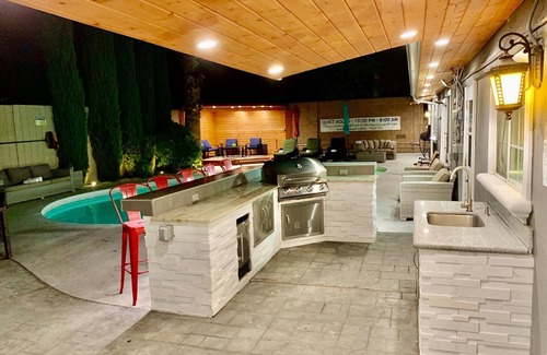 West Hills House | Awesome House w/Heated Pool