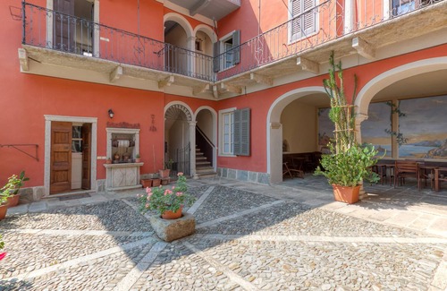Carcegna Apartment | Awesome apartment in Carcegna di Miasino NO