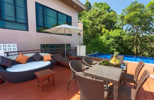 Patong Apartment | Awesome room located in the higher hill of patong