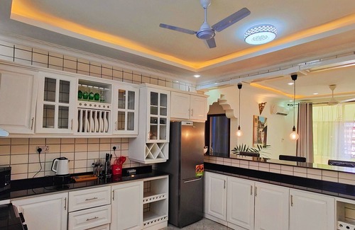 Stone Town Apartment | AYAA LUXURY APARTMENT 4TH FLOOR