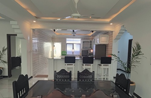 Stone Town Apartment | AYAA LUXURY APARTMENT 4TH FLOOR