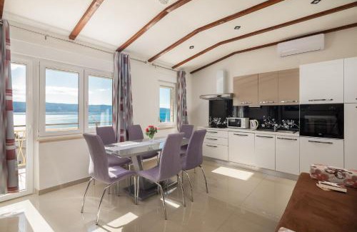 Duce Apartment | Azra Apartments