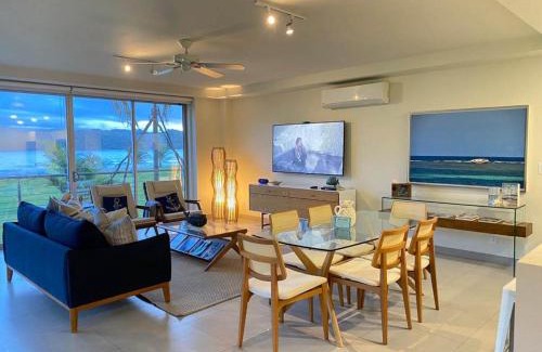 Las Escobas del Venado Apartment | Azuero Lodge: Luxury Beachfront condo- Playa Venao
