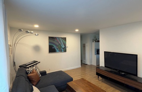 Concord House | Azure Abode with Wifi/AC Near Napa, SF, Hospitals & Bay Area!