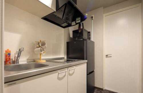 Nishinari Apartment | b&天下茶屋3号店