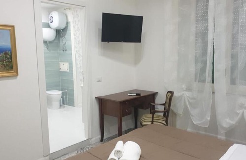 Battipaglia Bed & Breakfast | B&B By the Station