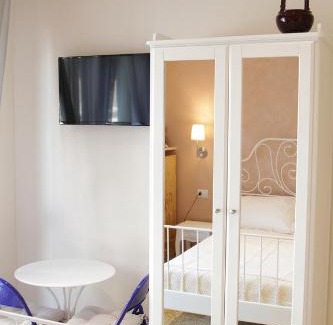 Rimini Historic Center Bed & Breakfast | B&B I Propilei di San Girolamo