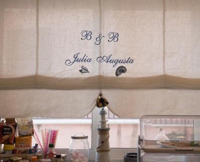 Albenga Bed & Breakfast | B&B Iulia Augusta