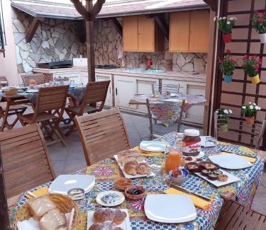 Castelbuono Bed & Breakfast | B&B Villa Letizia Inn