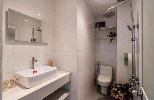 Nguyen Thai Binh Hotel | B Homestay Deluxe 02