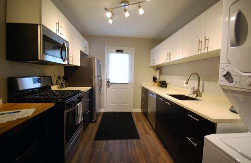 Brookwood Apartment | B2bd Save Your Marriage Be in Your Own Space in the Perfect Getaway