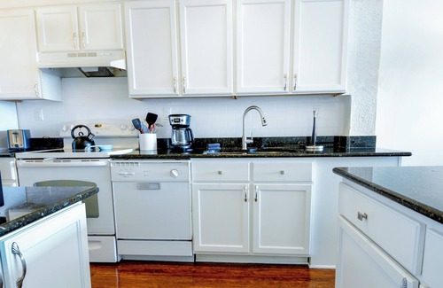 Key Largo Condo | B405 Moon Bay | 3 Bed, 1.5 Bath