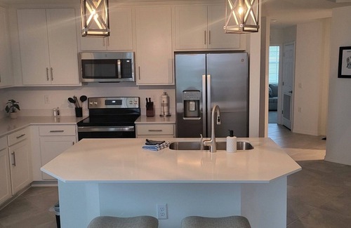 Biggar Condo | Babcock National Golf Condo - Great location and opportunity to play golf!
