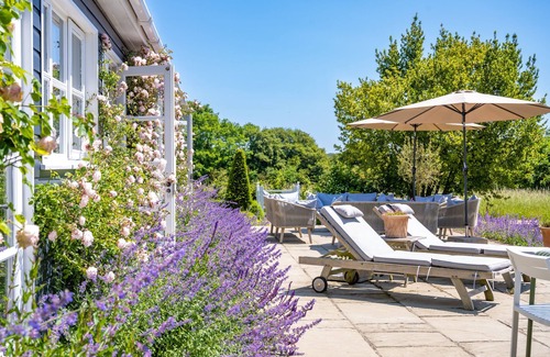 Sudbury House | Bachelors Lodge (6), Clare