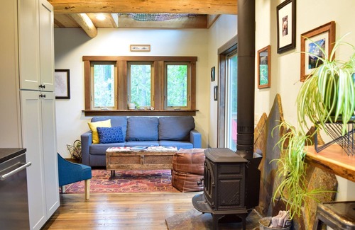 Columbia Falls Cabin | Backdoor to GNP - Modern Cabin in the Woods located on the North Fork Road