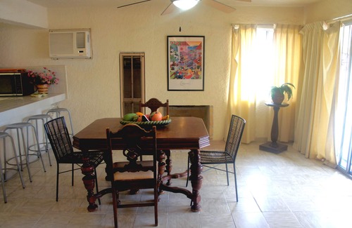 Sector Bahia Apartment | Bahía ¨Chip´s Place¨, Bottom Apartment