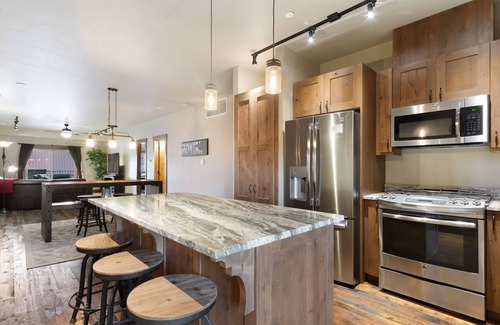 Whitefish Condo | Baker Loft 202 - Stunning Condo in the heart of Downtown! Private Hot tub!!