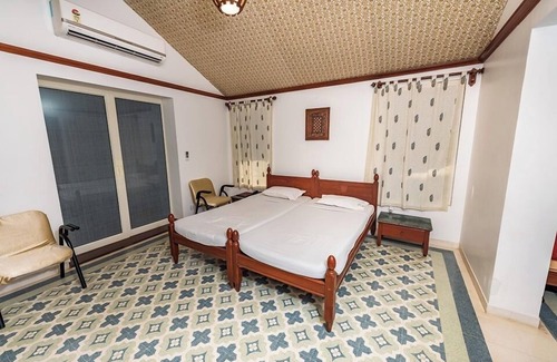 Palanpur Hotel | Balaram Palace Resort