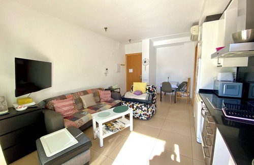 Terrassa Condo | Balcón y Tranquilidad