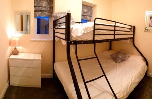 Skegness Apartment | Balcony Apartment, Central Skegness (sleeps 5) great for family holidays