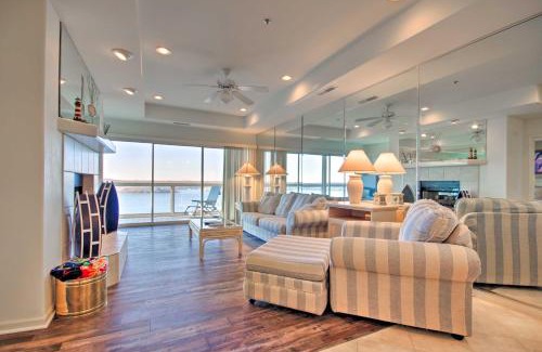 Lake Ozark Apartment | Balcony with Water Views Lake Ozark Retreat!