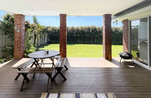 Shell Cove House | Bale's House is located in the beautiful region of Shell Cove.