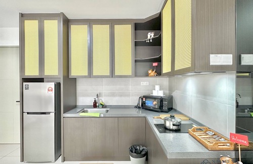 Malacca City Apartment | Bali Sea View Residences Melaka by Stayrene