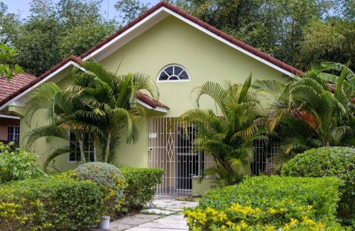 St. Ann's Bay House | Bamboo Vacation Home