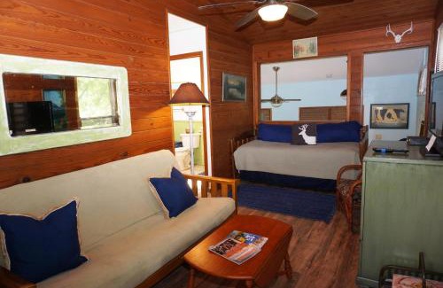 Wimberley House | Bandit's Hideaway-The Loft