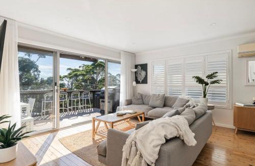 Mollymook Beach House | Bannisters Retreat - coastal haven near beaches