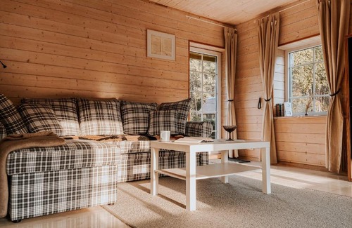 Darsuniskis House | Barbaripolis cottage in the forest