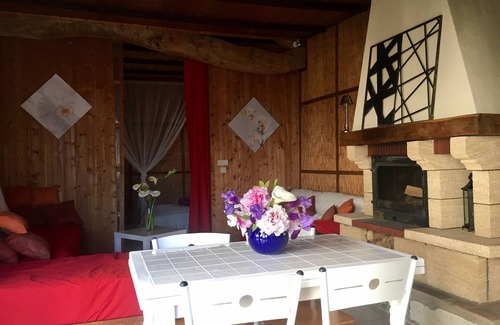 Saint-Jean-de-Thurac House | Barn-Traditional-Ensuite with Shower-Terrace