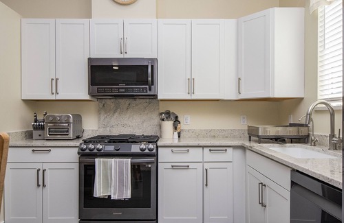 Barrio Hollywood House | Barrio Star-New modern home minutes to Downtown Tucson
