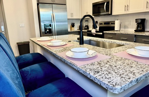 Deerwood Apartment | Bartram's Apartment. 2 Beds, 1 Bath