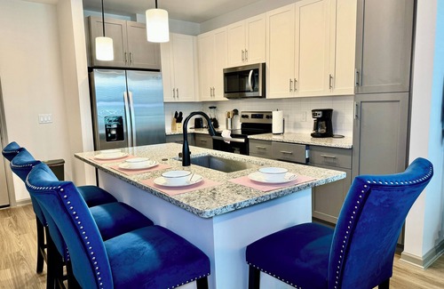 Deerwood Apartment | Bartram's Apartment. 2 Beds, 1 Bath