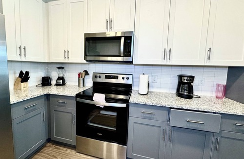 Deerwood Apartment | Bartram's Apartment. 2 Beds, 1 Bath