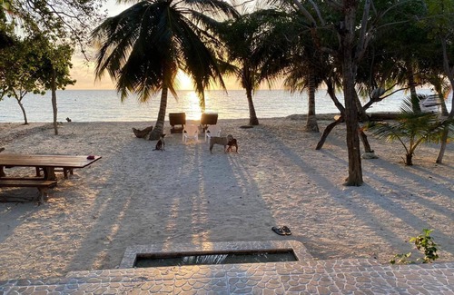 Baru Cabin | Barú Island near Cartagena-Private Villa 15 feet in front of the Beach