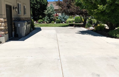 Mapleton House | Basement Apartment near Provo in Quiet Neighborhood with Beautiful Mountain View