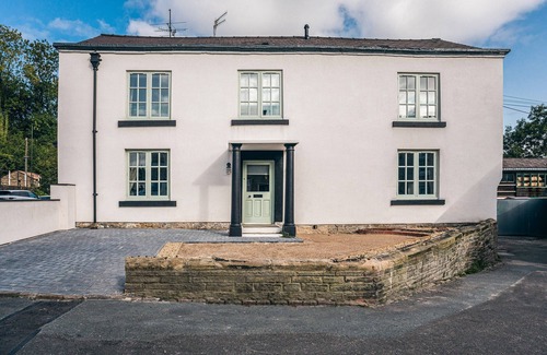 High Peak Cottage | Basin House - UK45208