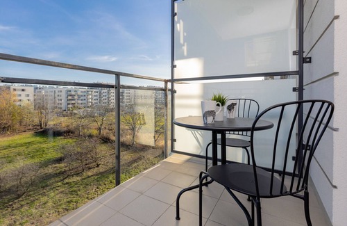 Warsaw Apartment | Batalionów Chłopskich 87A/145, 1 Bedroom, Balcony, Parking ,Warsaw