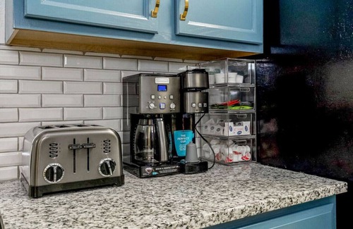 South Hyde Park Apartment | Bates East House BEH