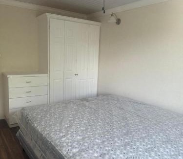 Lazaretto Apartment | BattsRock Beach Condos 205