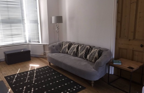 Whitstable House | Bay Cottage in Whitstable's Conservation Area - 5 mins walk from shops & beach