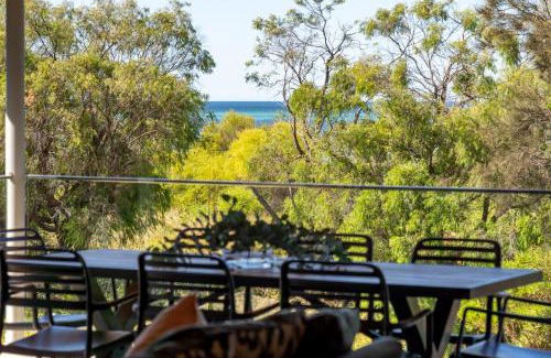 Quindalup House | Bay Largo I Private Properties