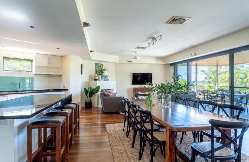 Quindalup House | Bay Largo I Private Properties